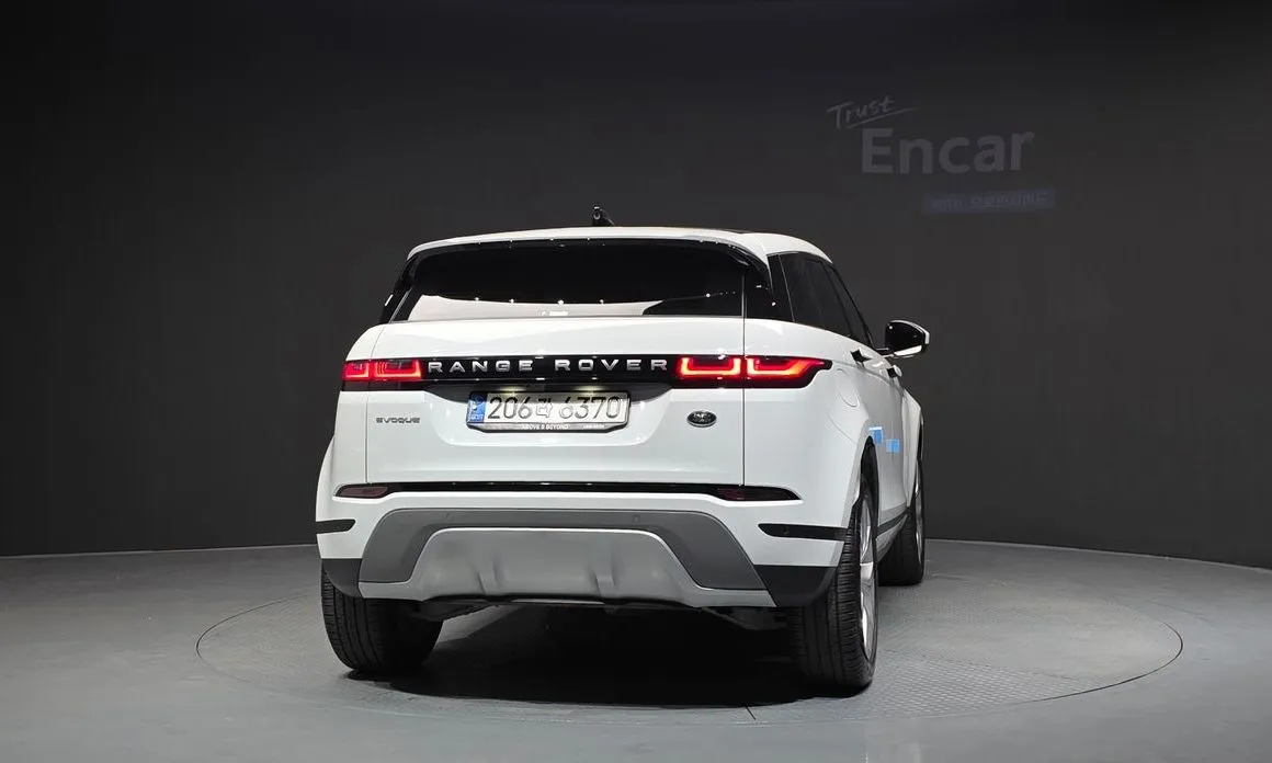 Land Rover Range Rover Evoque — фото 2