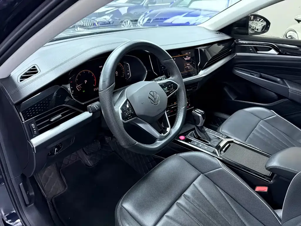 Volkswagen Passat — фото 7