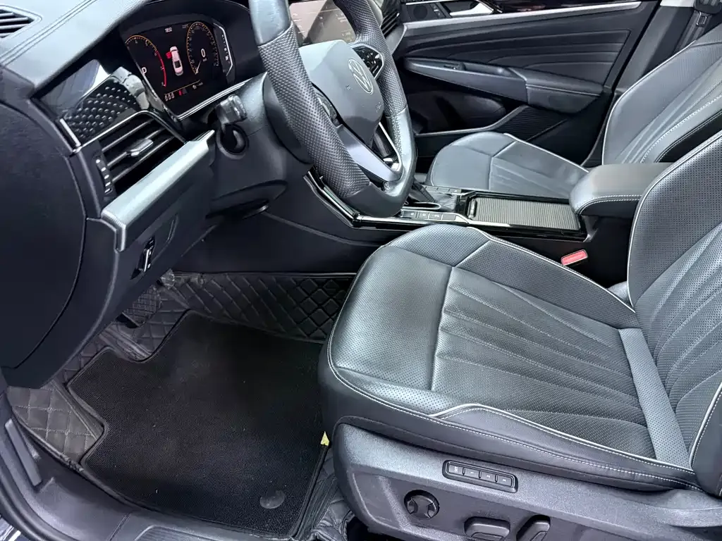 Volkswagen Passat — фото 10