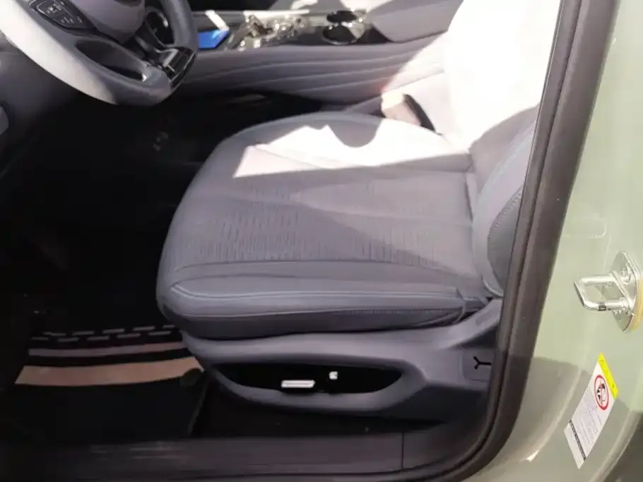 BYD Seal 06GT — фото 8