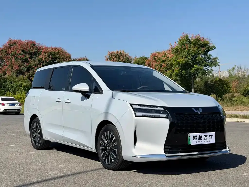 Wuling Xingguang 730 New Energy — фото 3