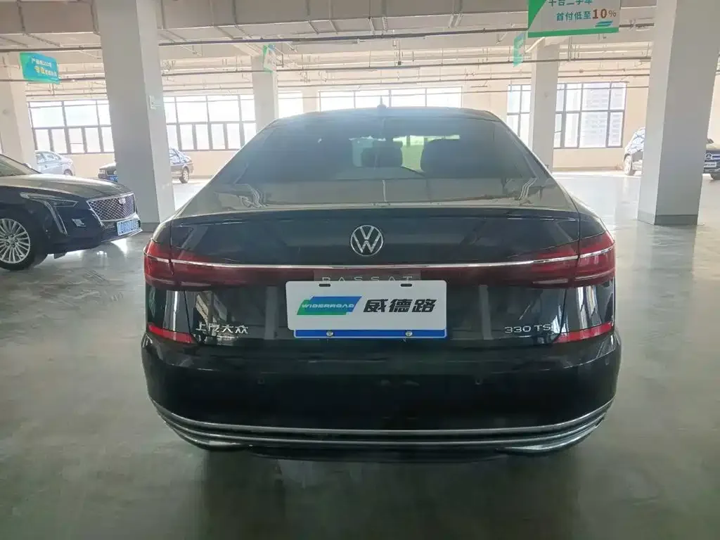 Volkswagen Passat — фото 8
