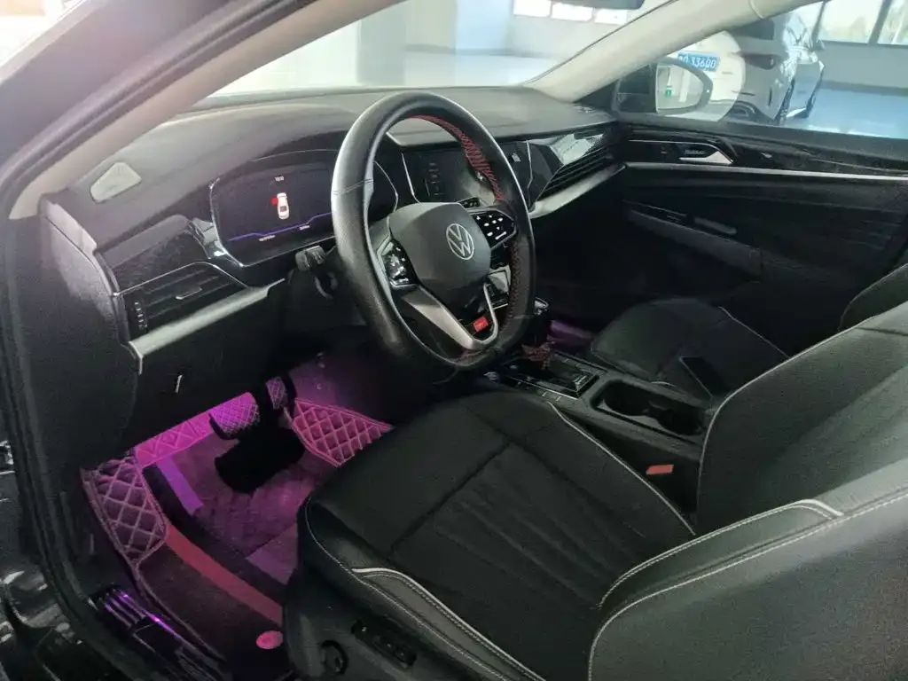 Volkswagen Passat — фото 4