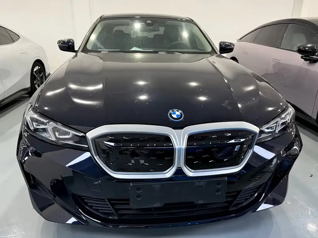 BMW i3 — фото 10