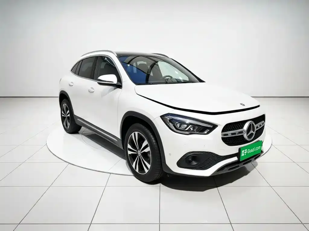 Mercedes-Benz GLA — фото 9