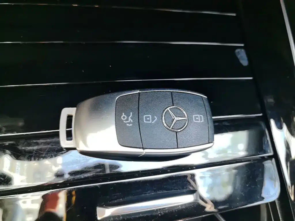 Mercedes-Benz GLA — фото 8