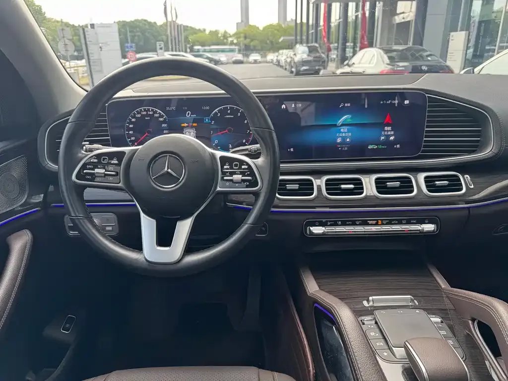Mercedes-Benz GLE (Import) — фото 8