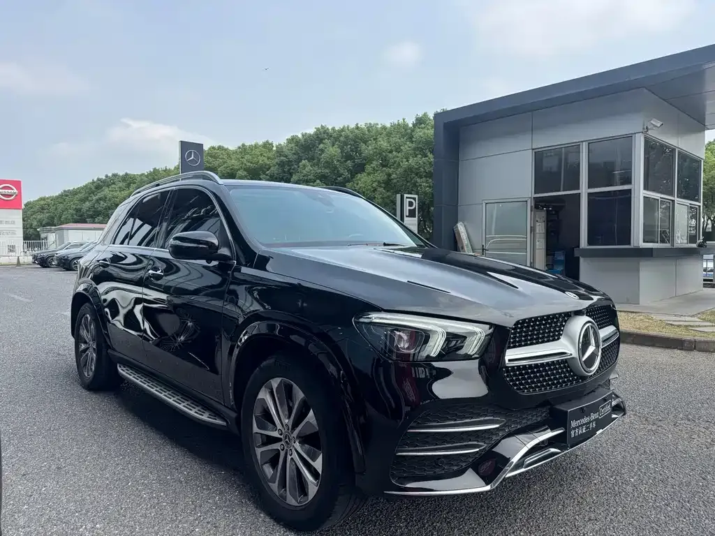 Mercedes-Benz GLE (Import) — фото 9