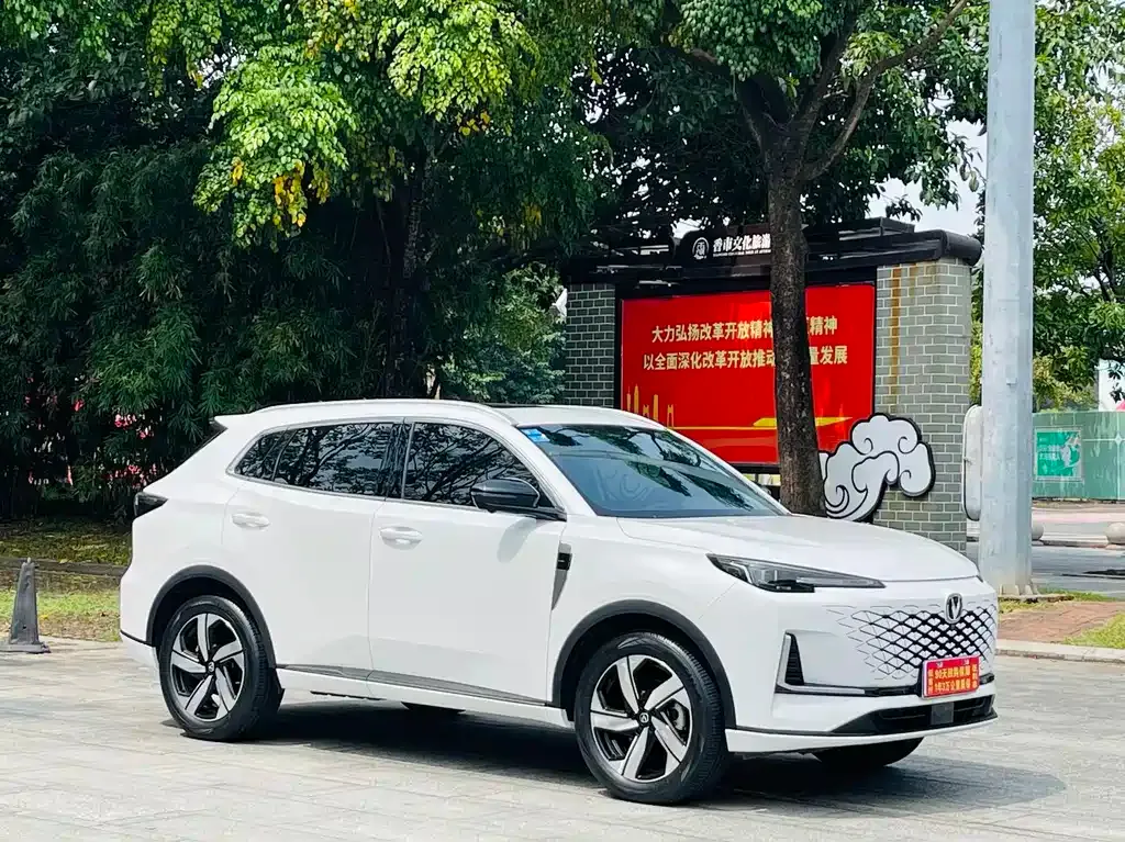 Changan CS55PLUS — фото 5