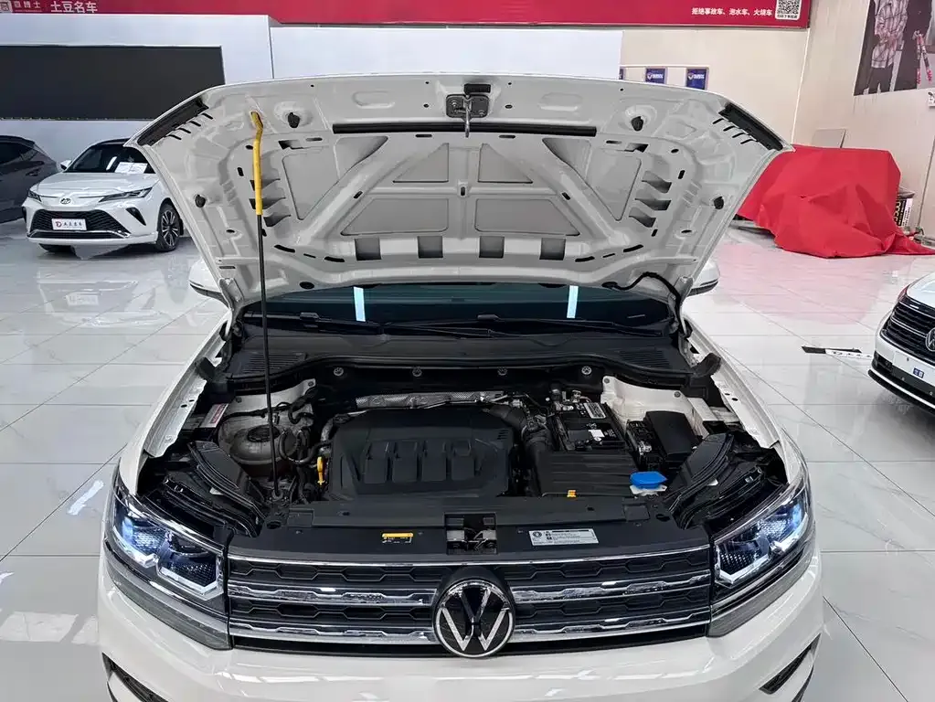 Volkswagen Tharu — фото 5