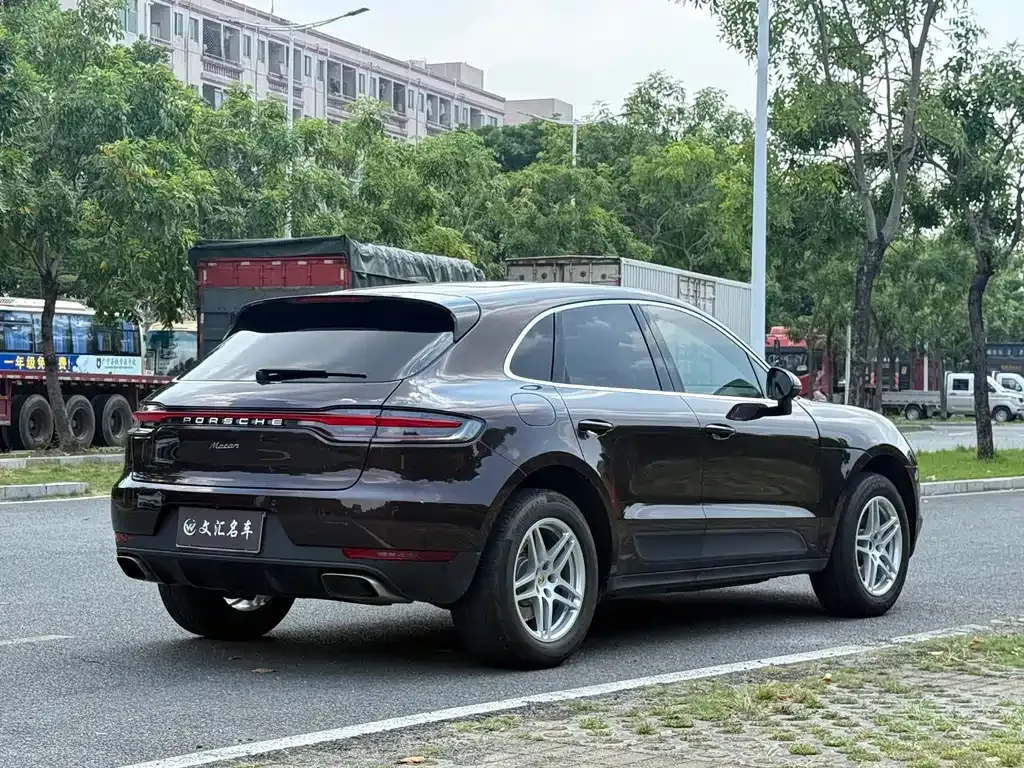 Porsche Macan — фото 6