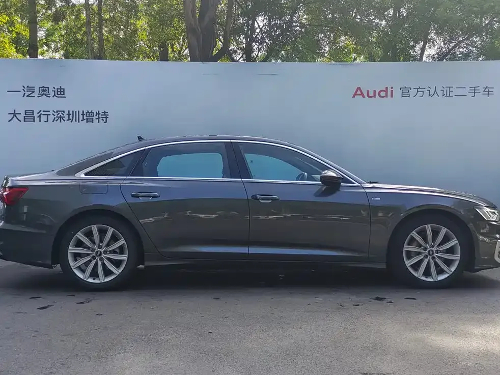 Audi A6L — фото 5