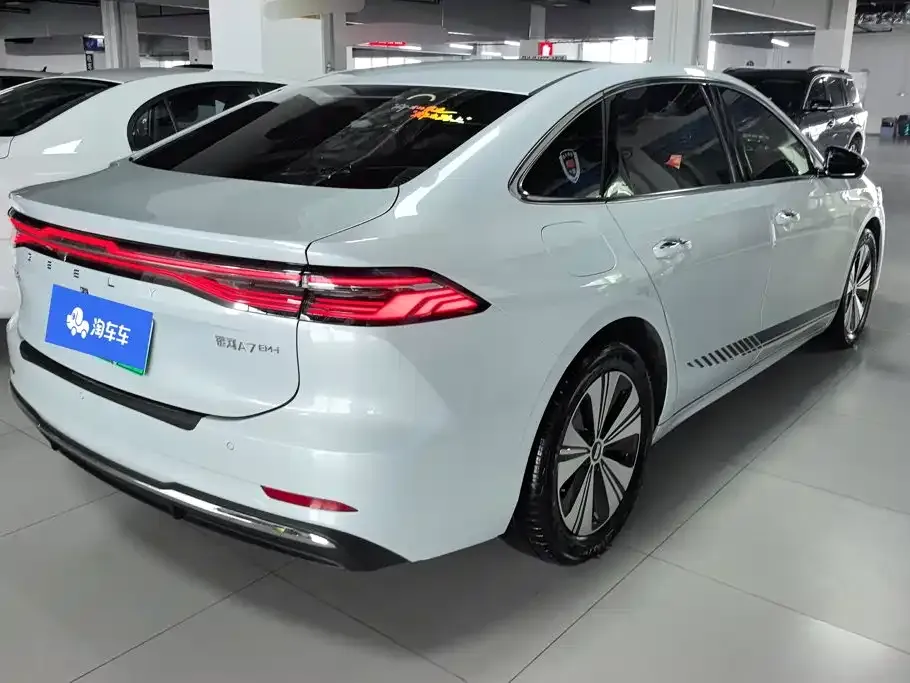 Geely Galaxy A7 EM — фото 7