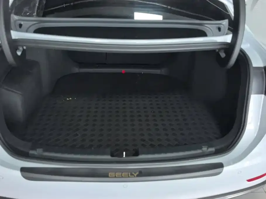 Geely Galaxy A7 EM — фото 6