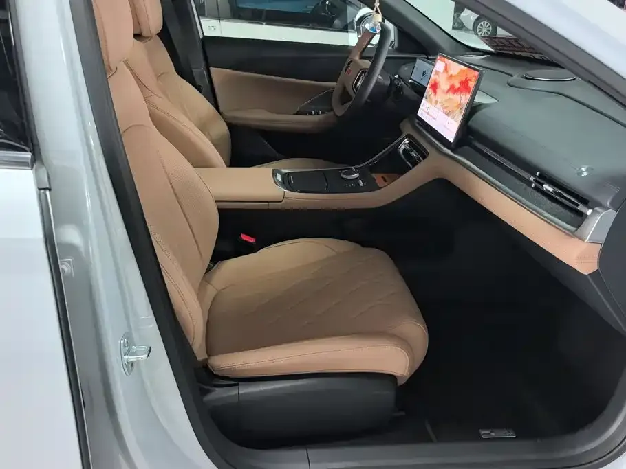 Geely Galaxy A7 EM — фото 4