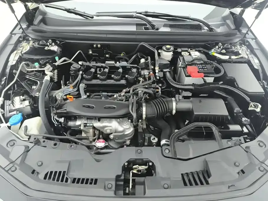 Honda Accord — фото 4