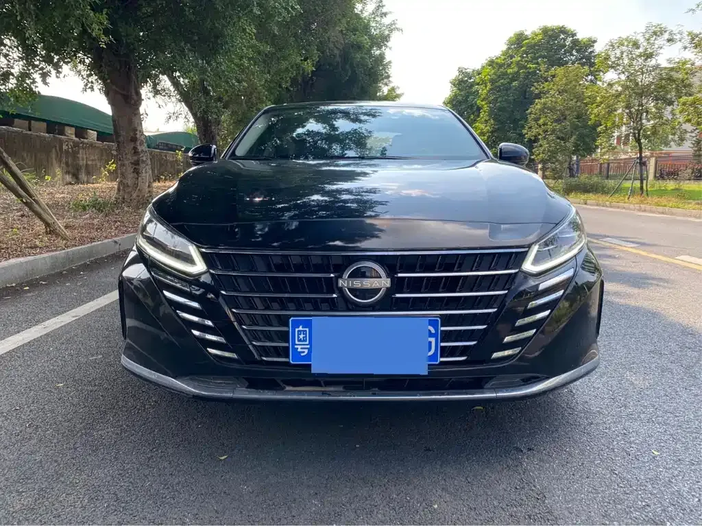 Nissan Teana — фото 2