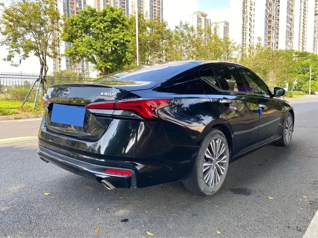 Nissan Teana — фото 4