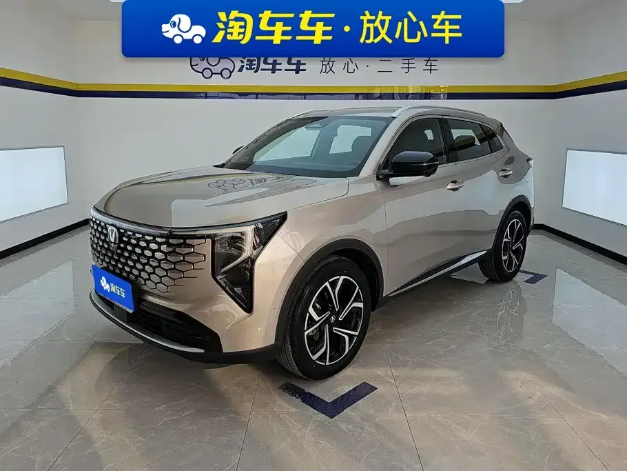Changan CS55PLUS — фото 1