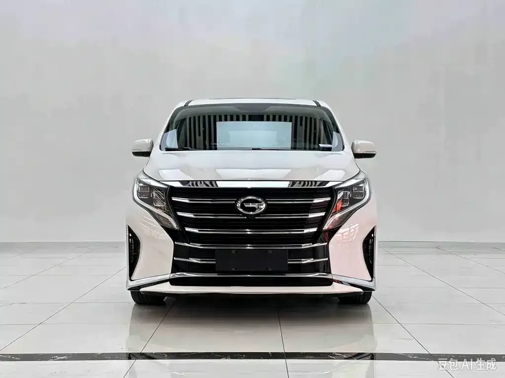 GAC Motor Trumpchi M8 — фото 1