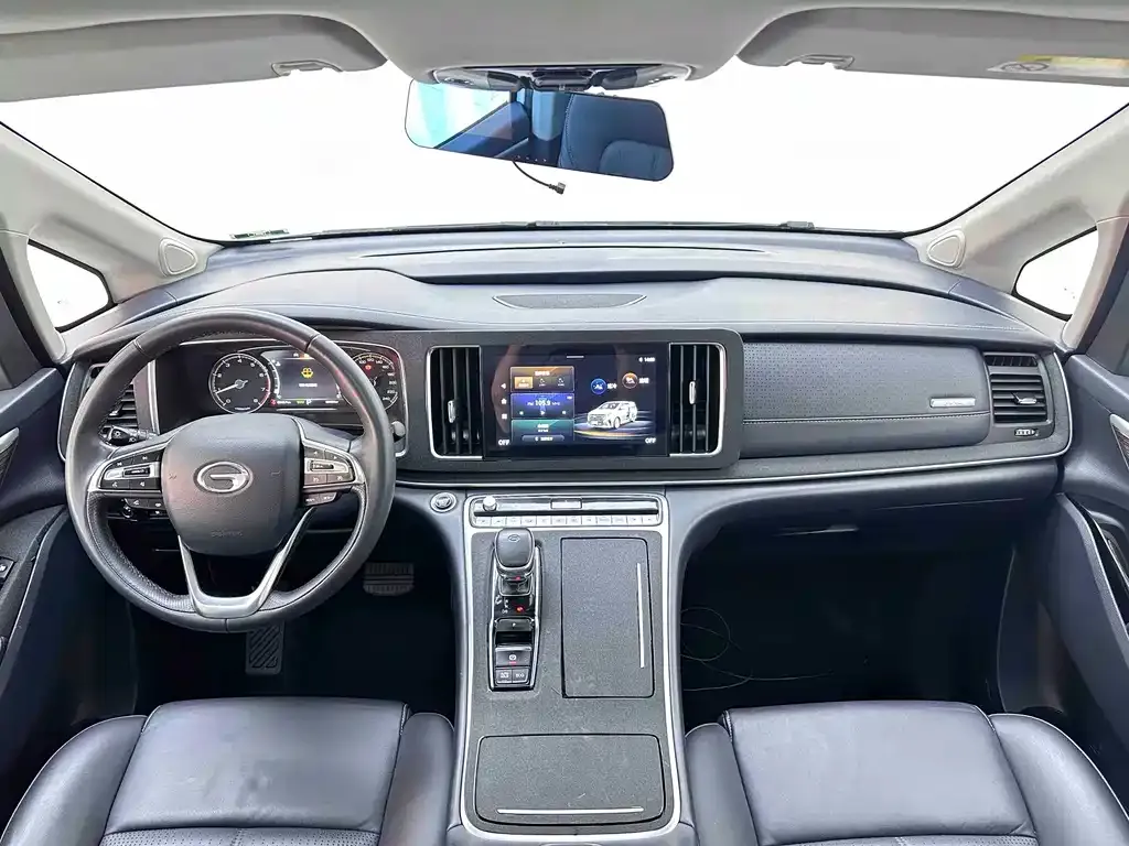 GAC Motor Trumpchi M8 — фото 10