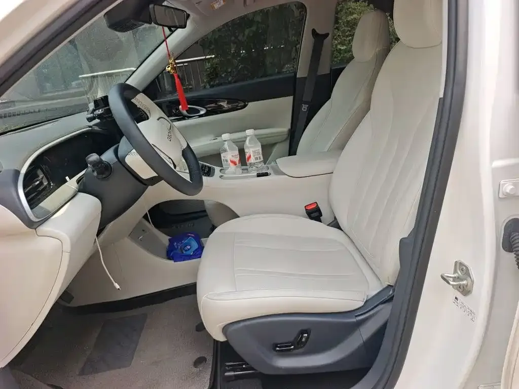 Geely Starburst — фото 10