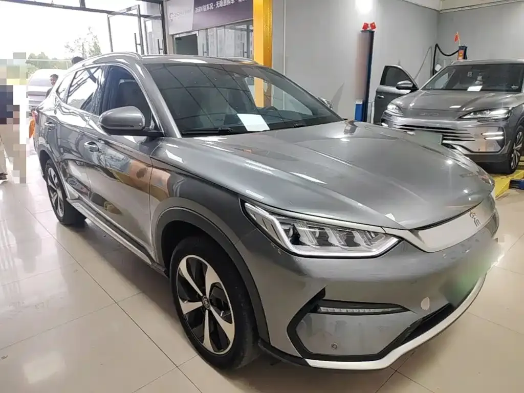 BYD PLUS New Energy — фото 2