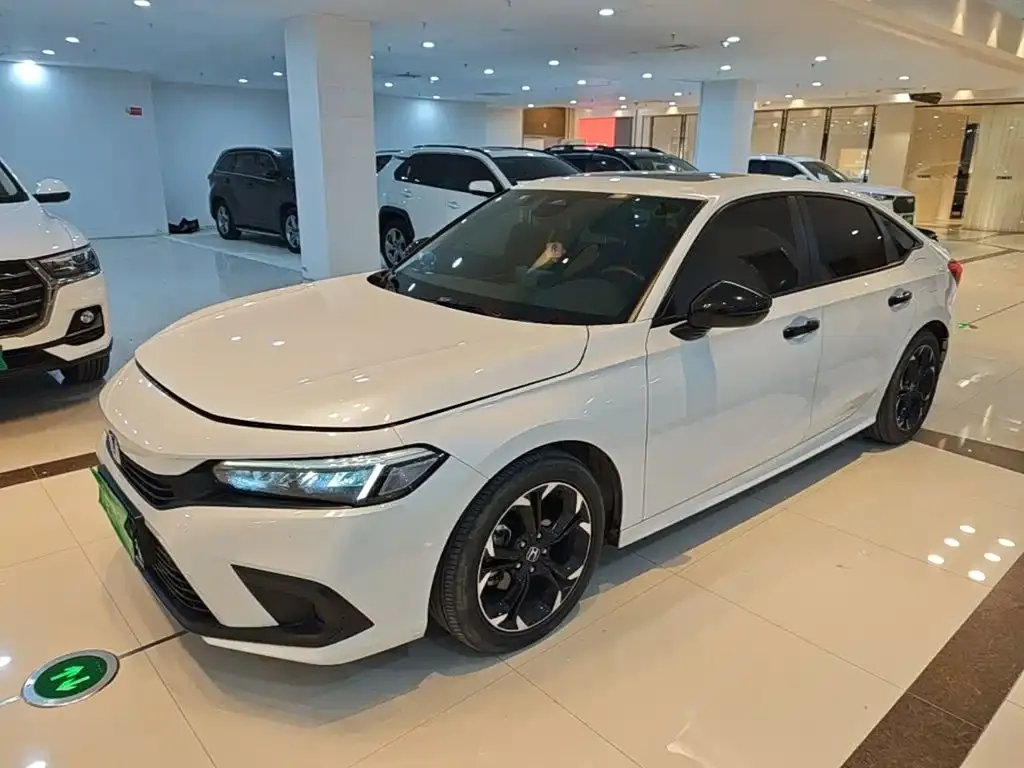 Honda Civic — фото 1