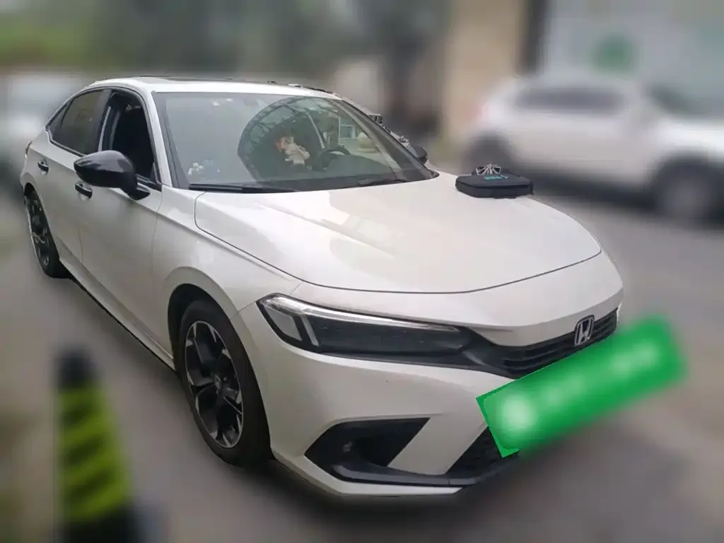 Honda Civic — фото 10