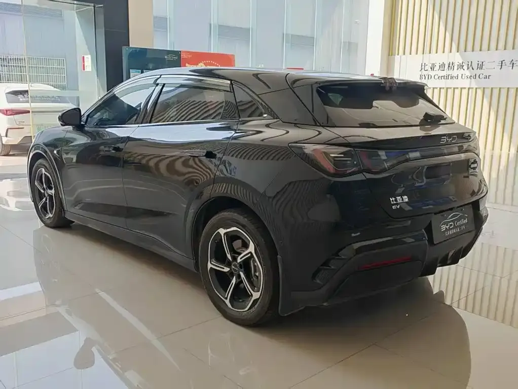 BYD Seal 06GT — фото 7