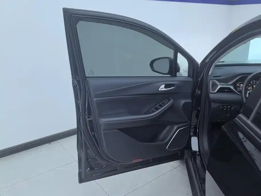 GAC Motor Trumpchi GS4 — фото 2