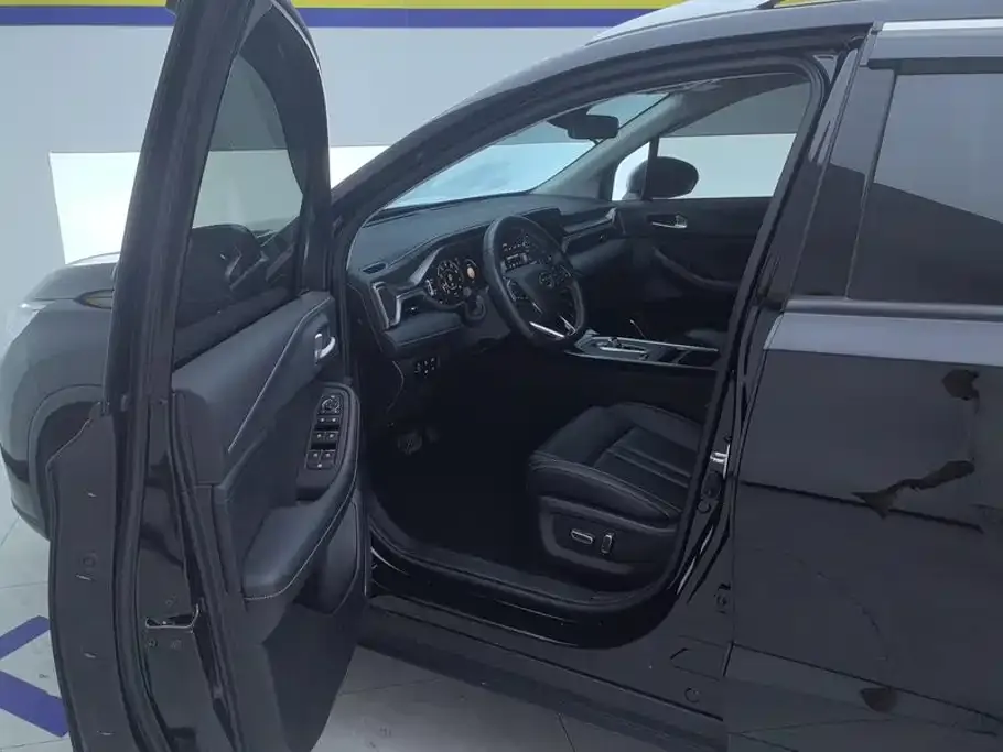 GAC Motor Trumpchi GS4 — фото 8