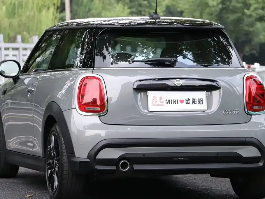 MINI Cooper (3-door) — фото 10