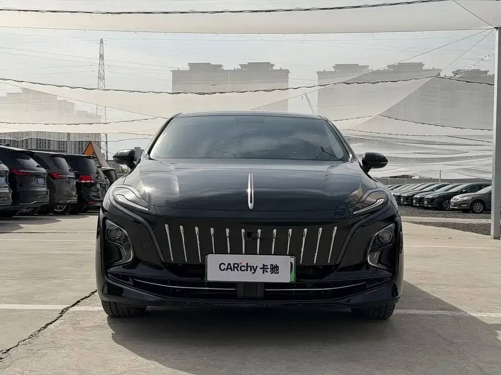 Hongqi E-QM5 — фото 7