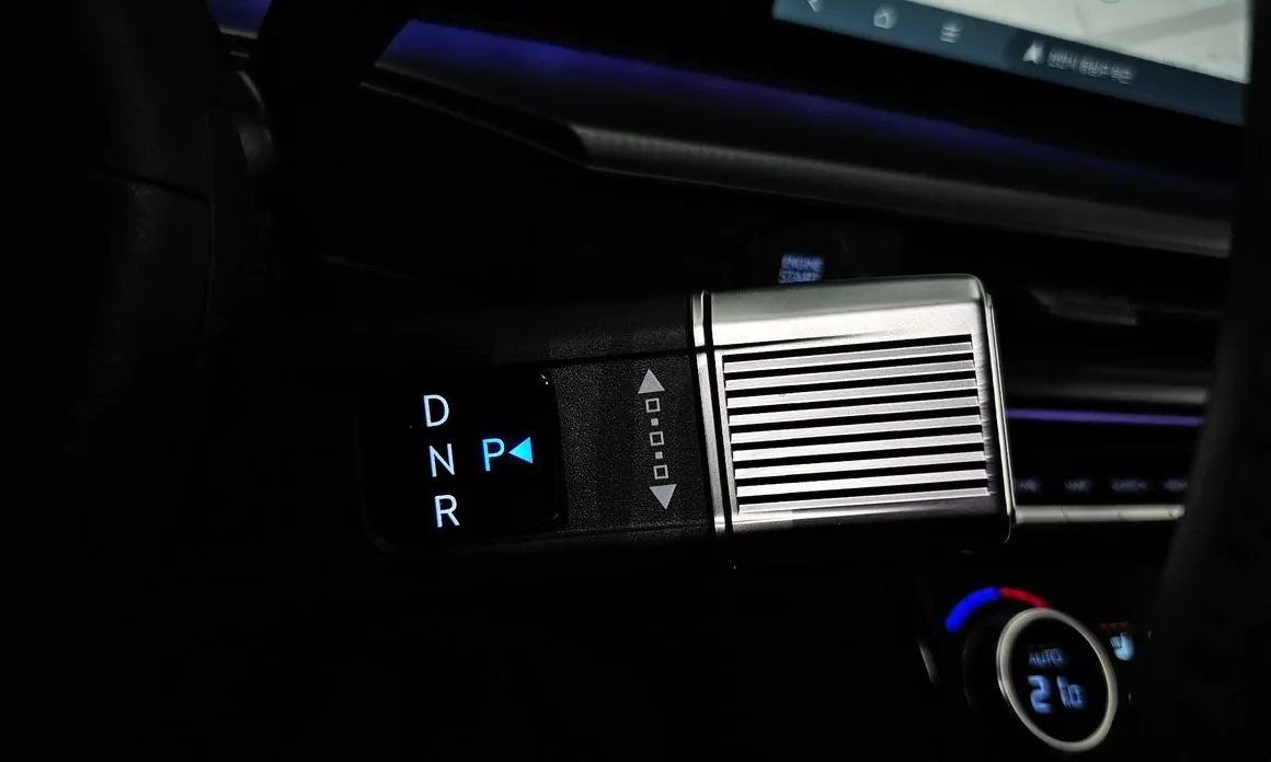 Hyundai Santafe — фото 2