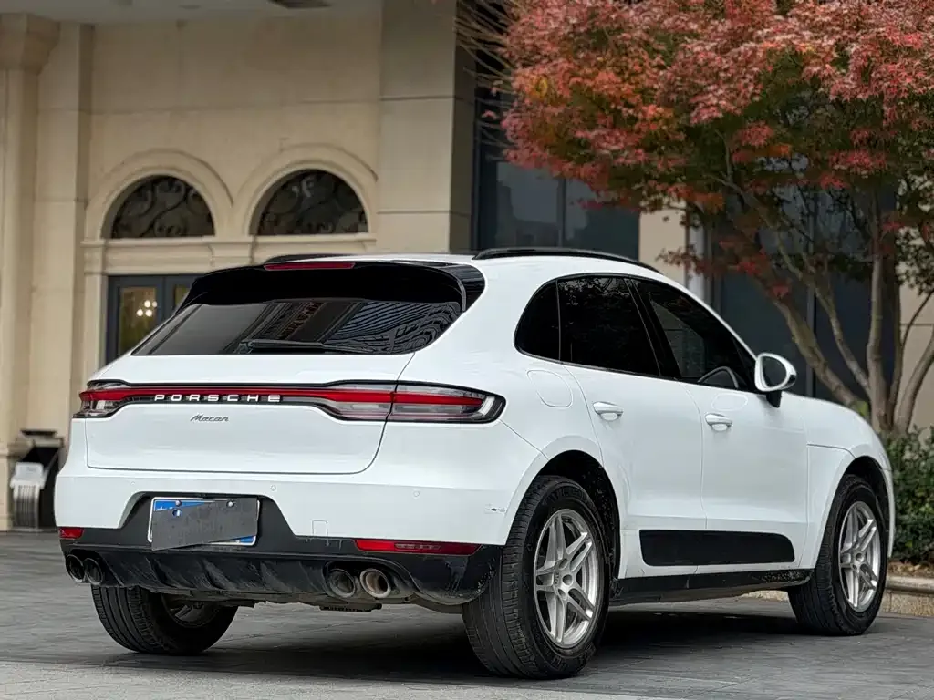 Porsche Macan — фото 8