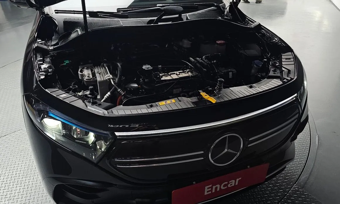 Mercedes-Benz EQA — фото 10