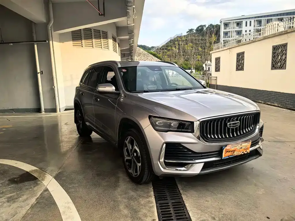 Geely Xingyue L — фото 4
