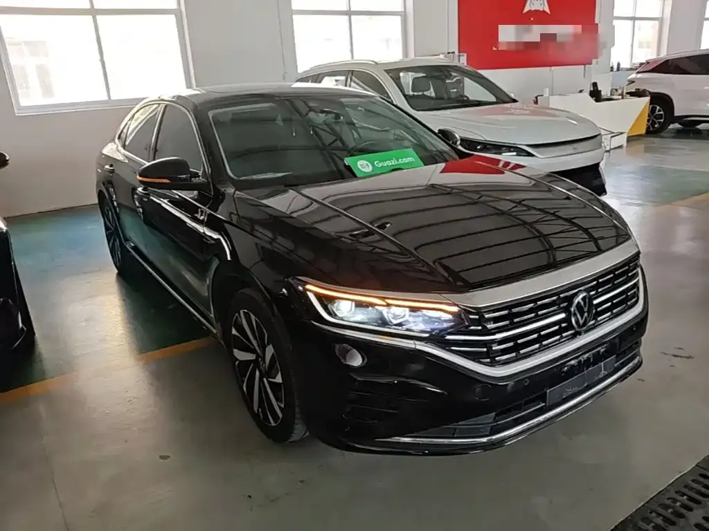 Volkswagen Passat — фото 6