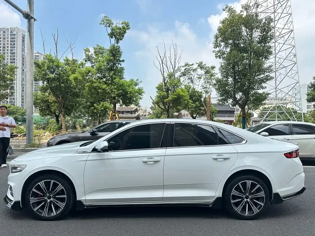 Geely Xingrui — фото 10