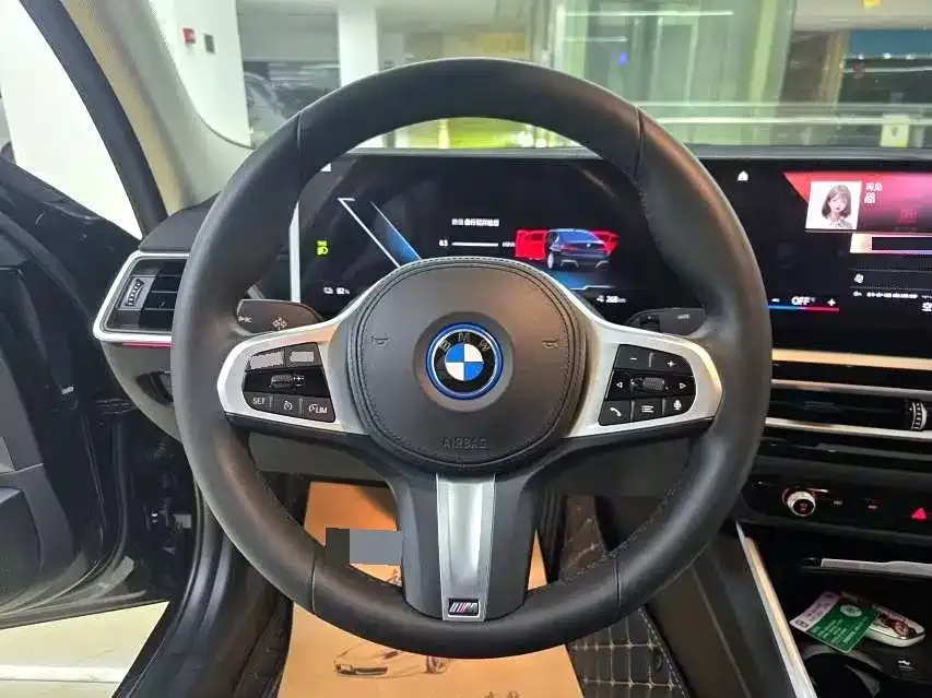 BMW i3 — фото 8