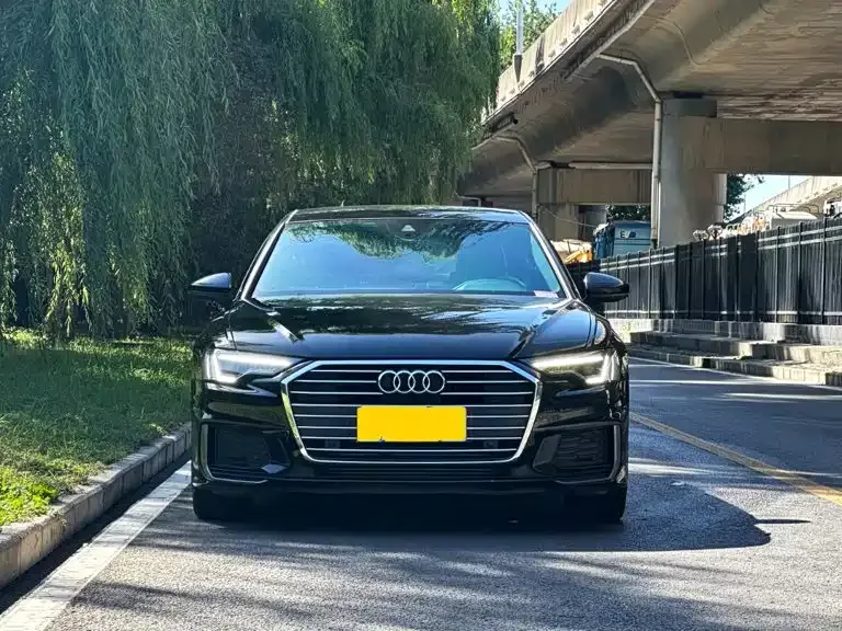 Audi A6L — фото 5