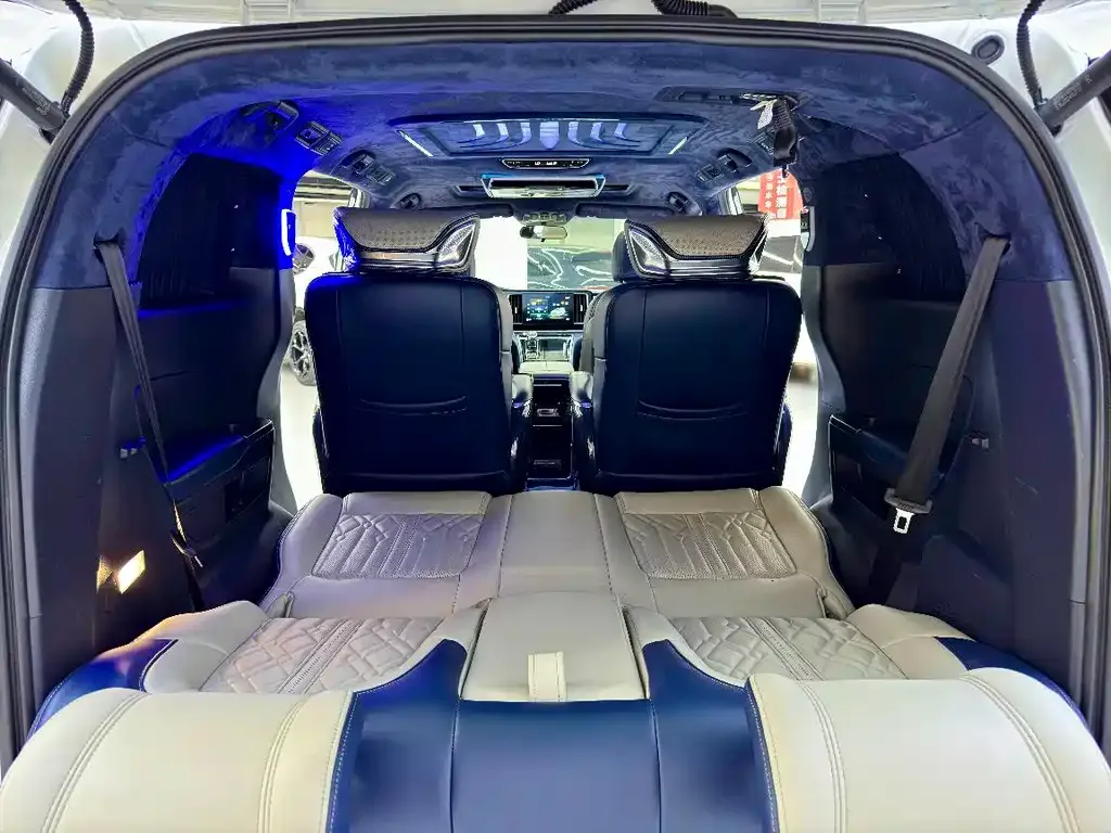 GAC Motor Trumpchi M8 — фото 6