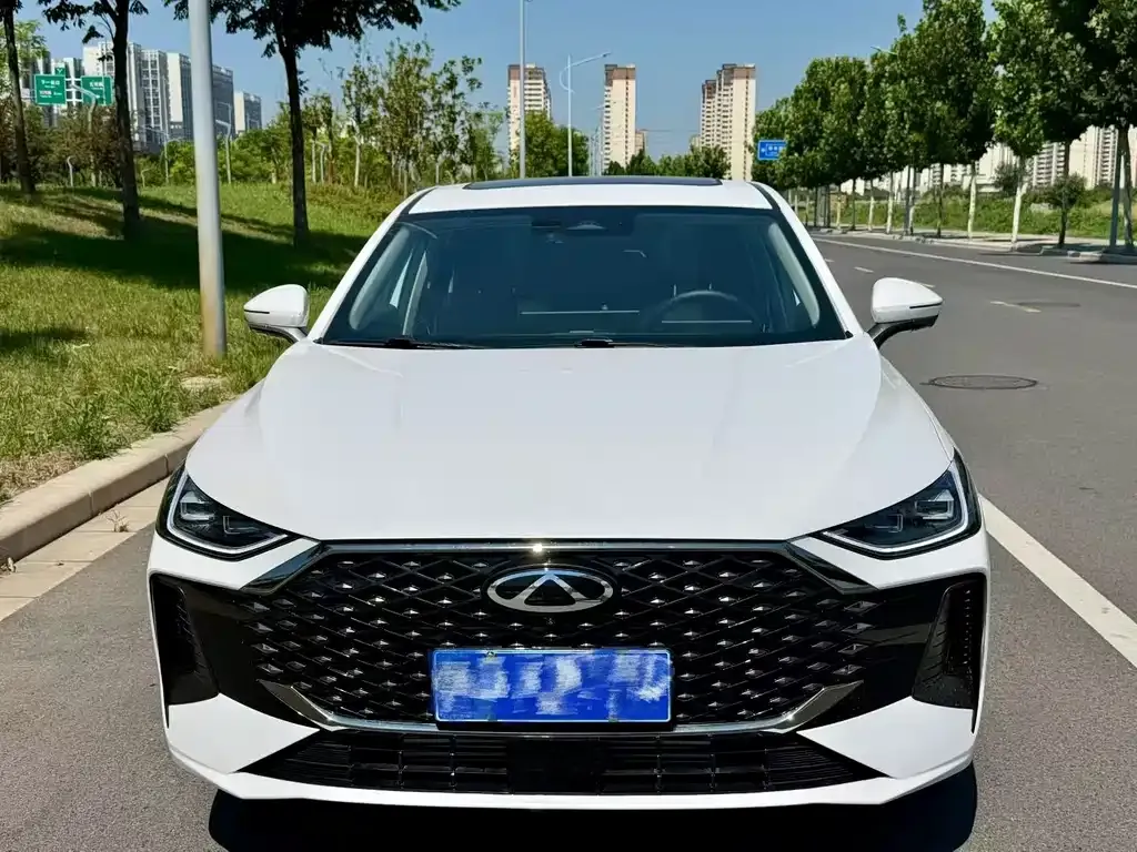 Chery Arrizo 8 PRO — фото 4