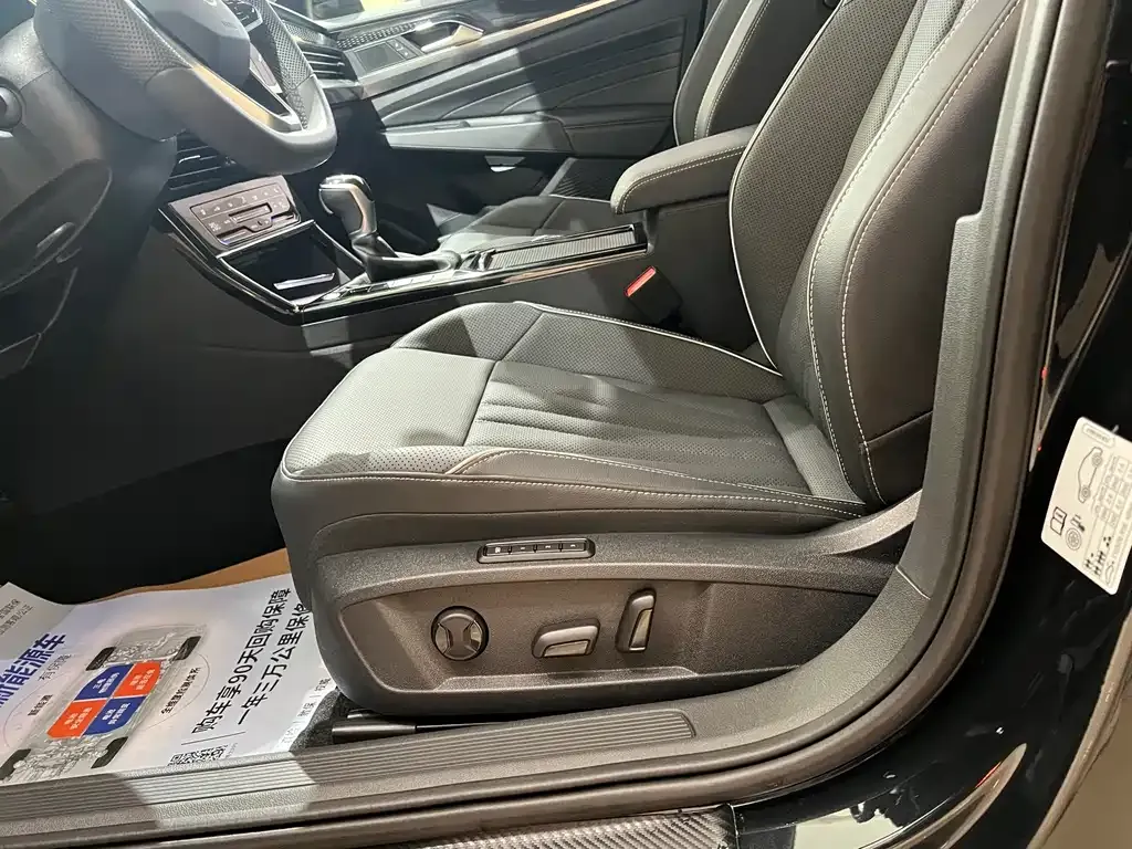 Volkswagen Passat — фото 4
