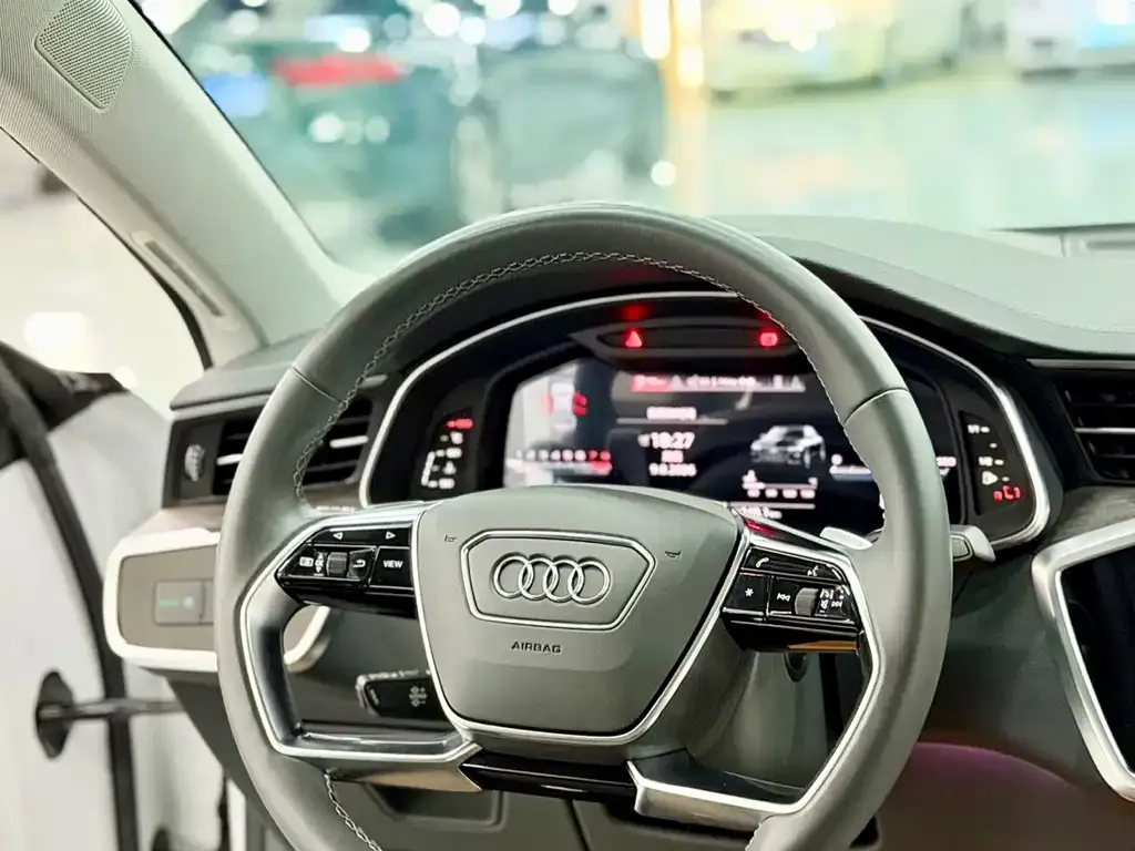 Audi A7L — фото 3