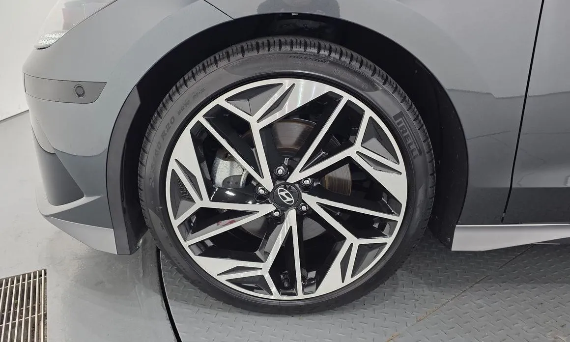 Hyundai Ioniq6 — фото 10