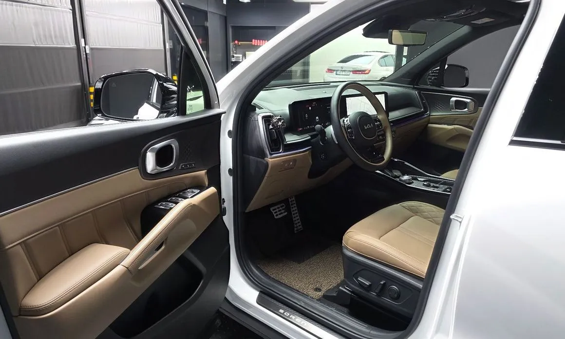 Kia Sorento — фото 4