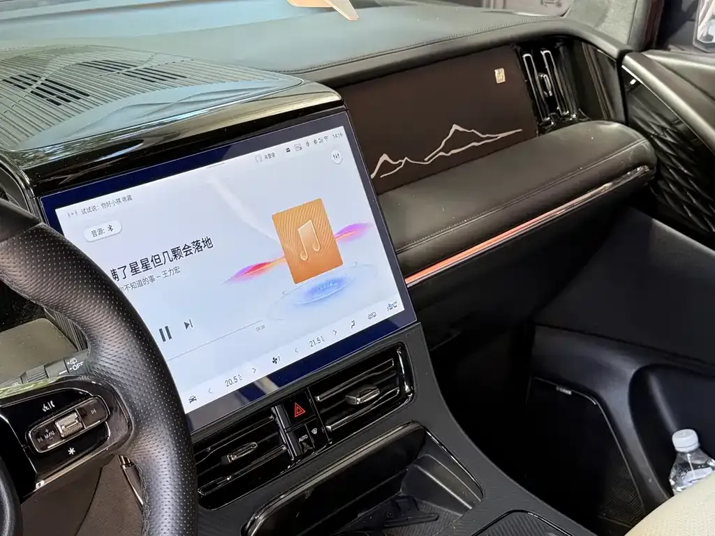 GAC Motor Trumpchi M8 — фото 9