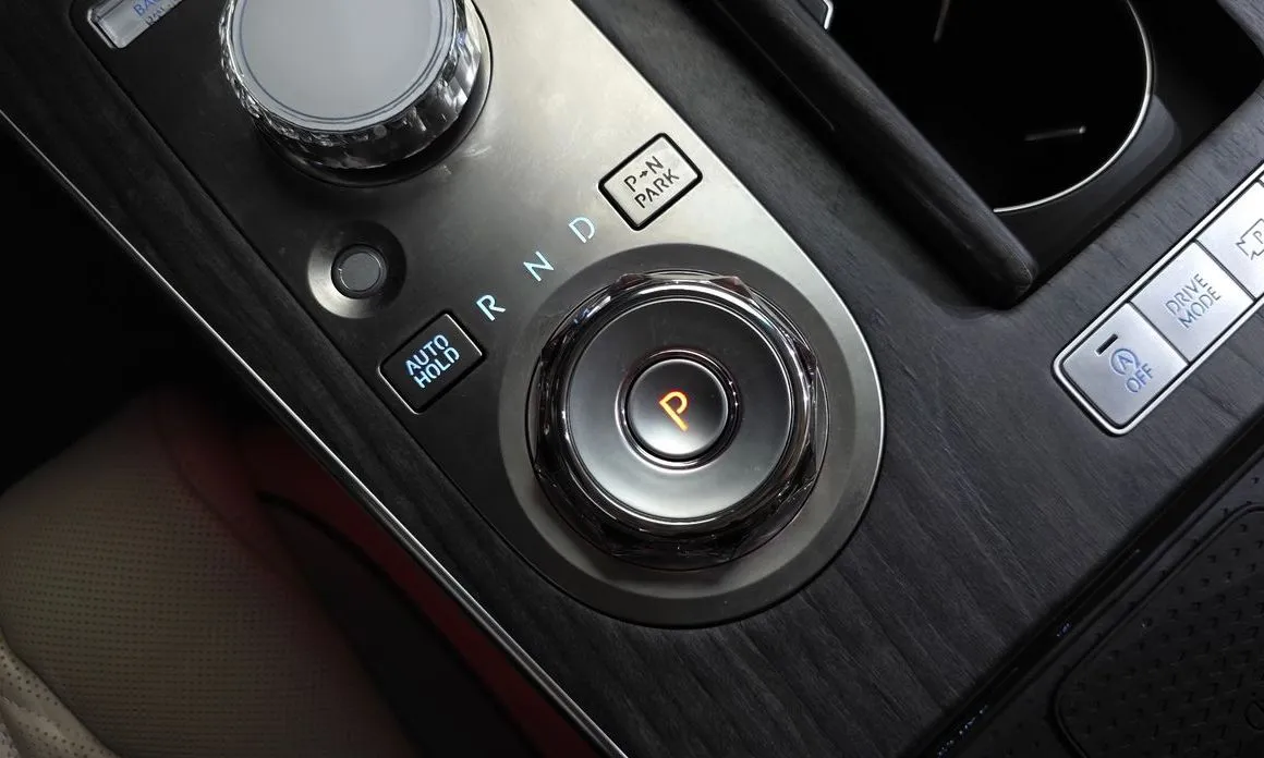 Genesis G80 — фото 10